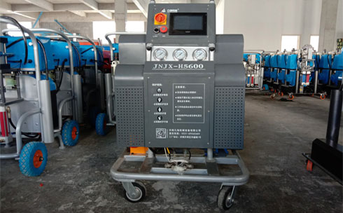 聚氨酯材料发泡机家具模具浇注(图1) H5600-PLC聚氨酯材料发泡机